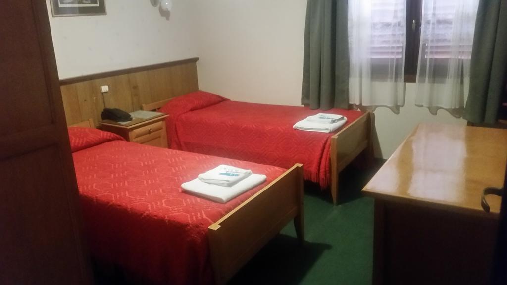Palace 3* Miramar (Buenos Aires)
